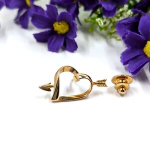 Avon Signed Vintage Gold Plated Heart and Arrow Brooch